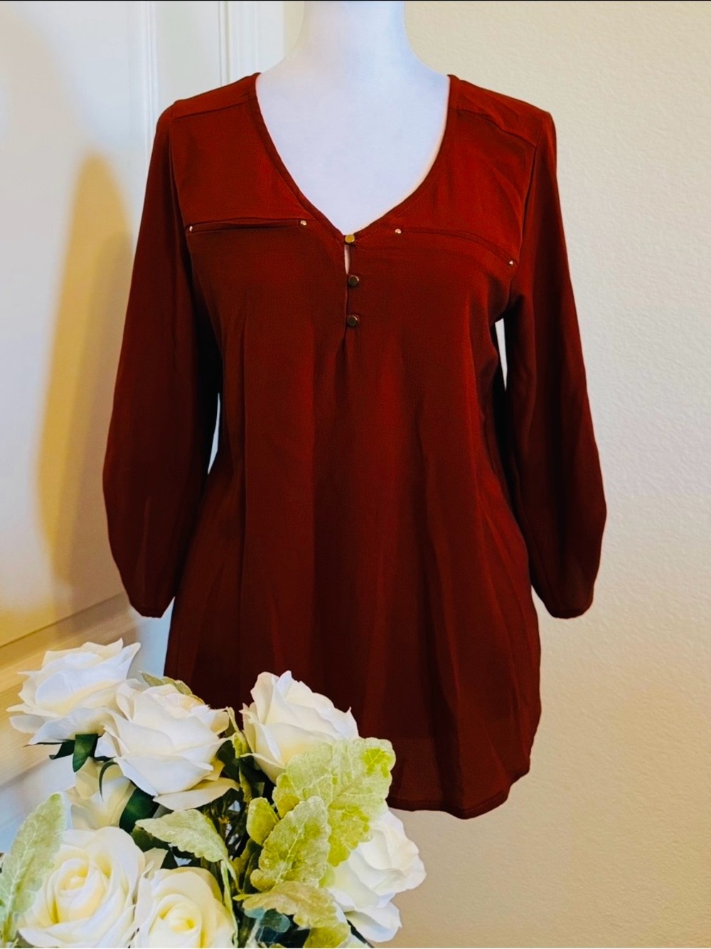Women's Long Sleeve V-Neck Tunic in Rust